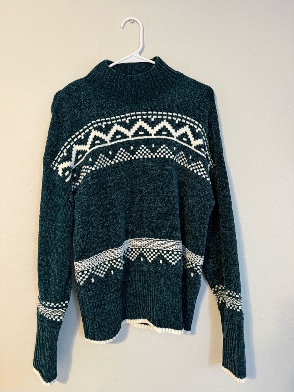 Christian Siriano Dark Green & White Fair Isle Mock Neck Sweater